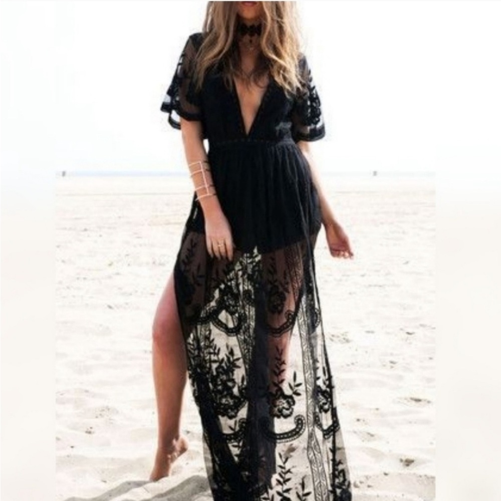 Lace Plunging V Neck Sheer Beautiful Maxi Dress Black Small - Picture 2 of 15